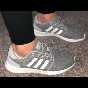 Adidas cloudfoam sneakers!
